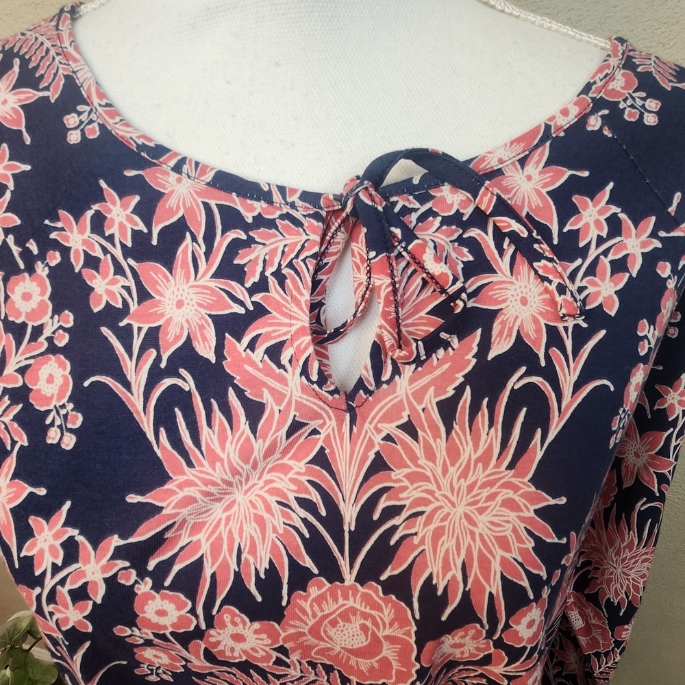 Talbots Pink Floral on Navy Blouse LP NWT (5960) - Picture 2 of 6